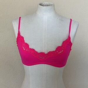Skims Scoop Bralette